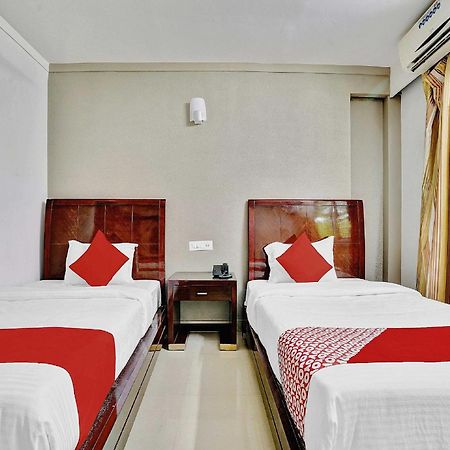 Hotel O Aec Residency Mararikulam Luaran gambar