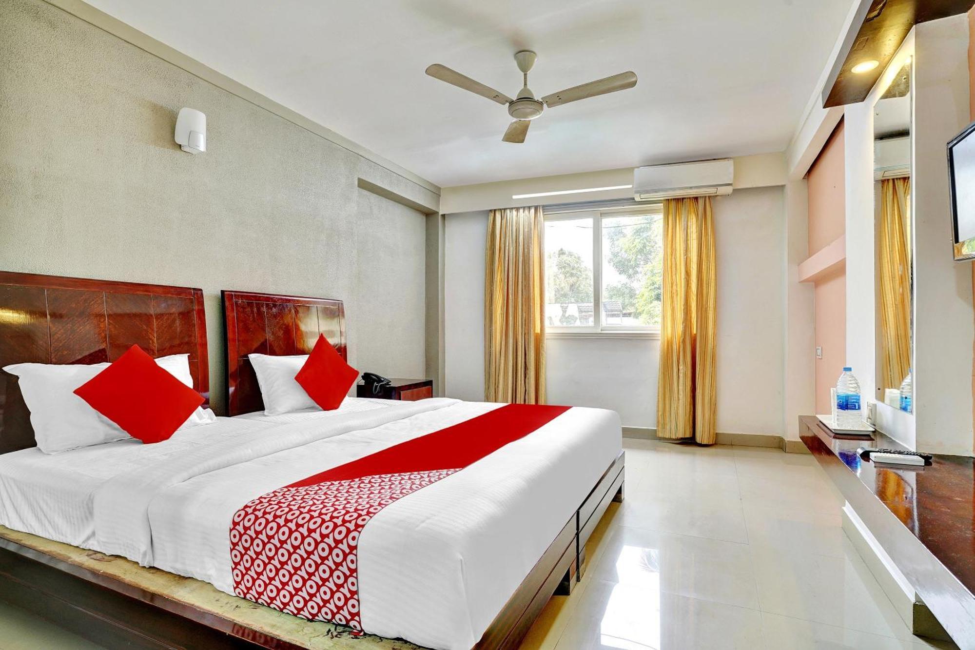 Hotel O Aec Residency Mararikulam Luaran gambar
