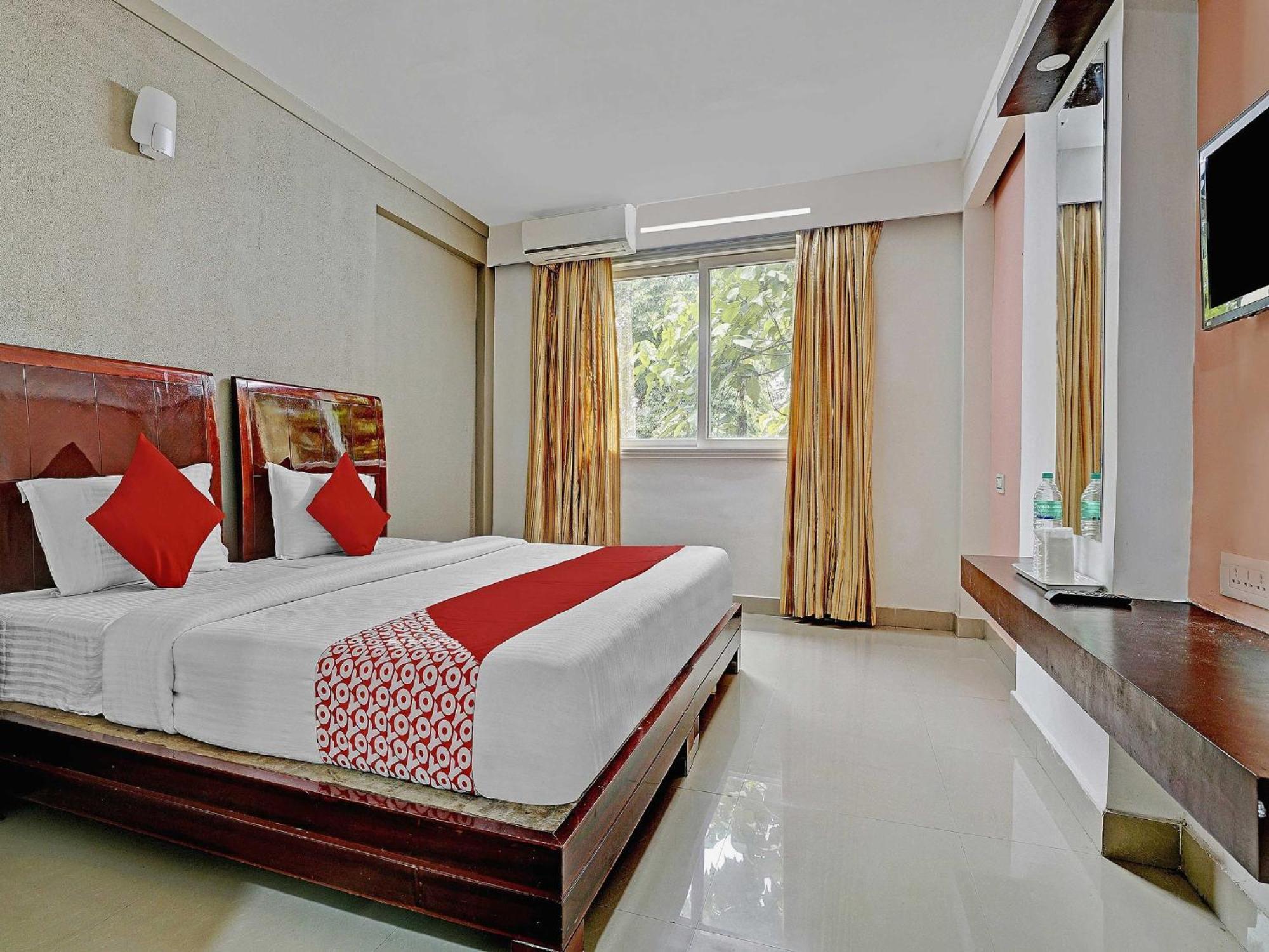 Hotel O Aec Residency Mararikulam Luaran gambar