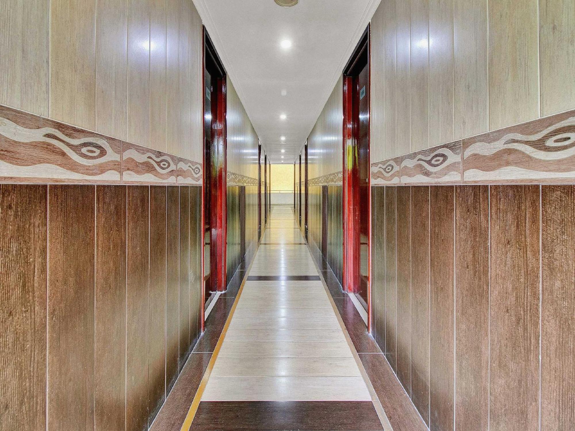 Hotel O Aec Residency Mararikulam Luaran gambar
