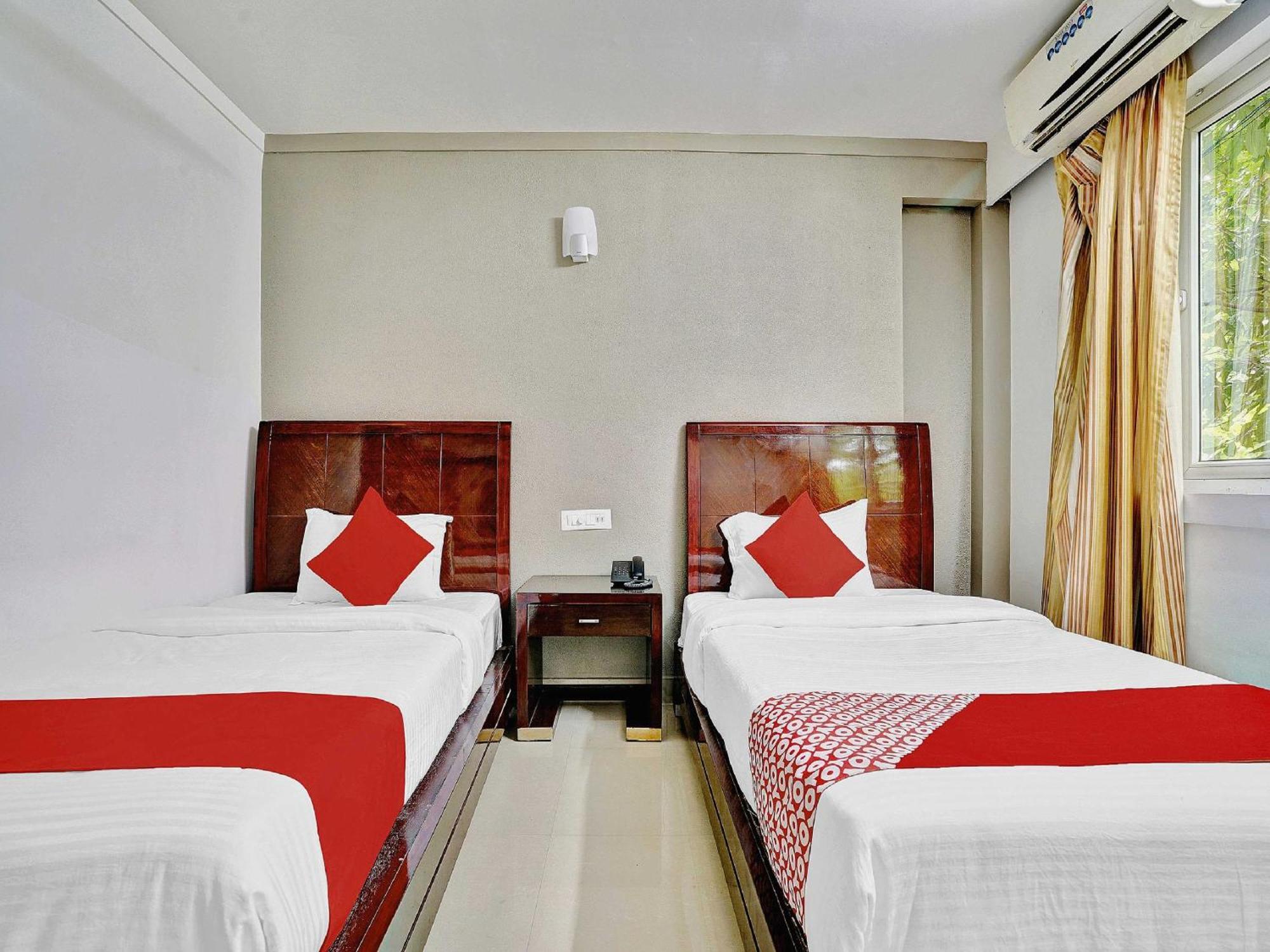 Hotel O Aec Residency Mararikulam Luaran gambar