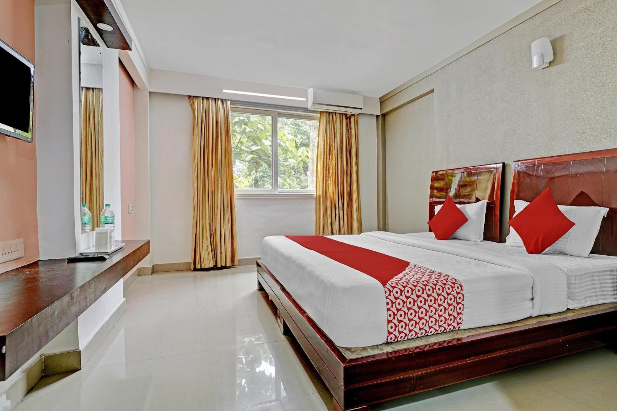 Hotel O Aec Residency Mararikulam Luaran gambar